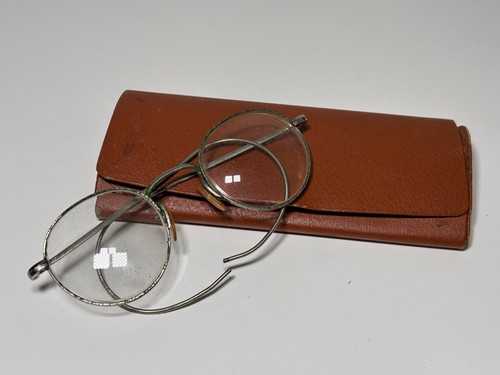 Paire lunettes rondes - paire,