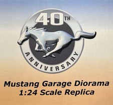 CROWN PREMIUMS MUSTANG GARAGE DIORAMA 40th ANNIVERSARY EDITION  1/24