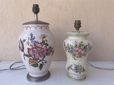 LOT DE 2 PIEDS DE LAMPE DE