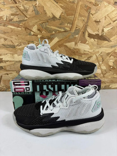 Chaussures basketball - chaussures,