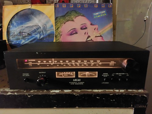 Tuner stéréo akai 2200 - stÉrÉo, at-