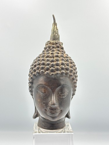 Ancienne tête bouddha - bouddha, en