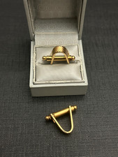 Ancienne paire de boutons de