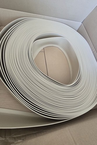 Plinthe souple autocollante - , en