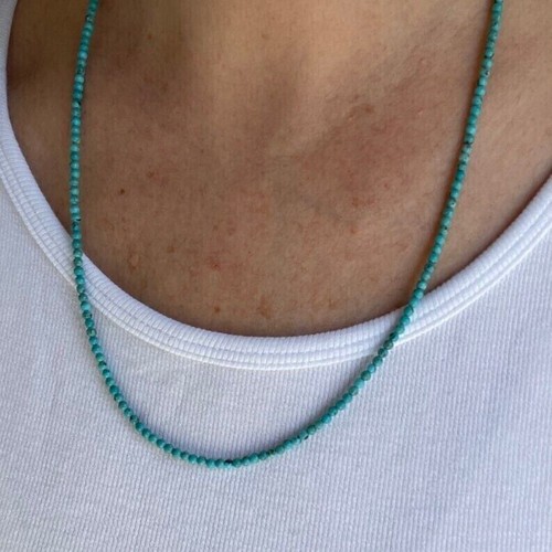 Collier perles pierres
