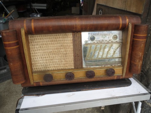 Ancien poste radio - , bois