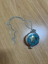 Pendentif pilulier vintage