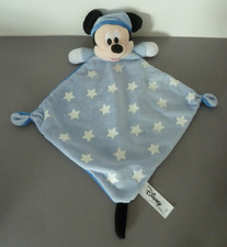 P9. Doudou plat DISNEY SIMBA