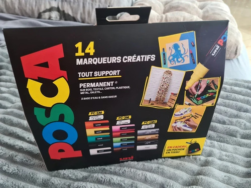 Lot posca avec pochon de - pochon,