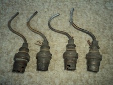 Lot De 4  Ancienne Douille  B