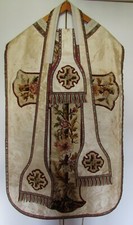 CHASUBLE ANCIENNE BRODEE SOIE CREME avec manipule & étole assortie 19ème