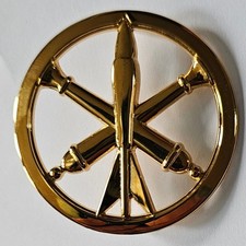 Arthus-Bertrand Paris Artillery Beret Badge
