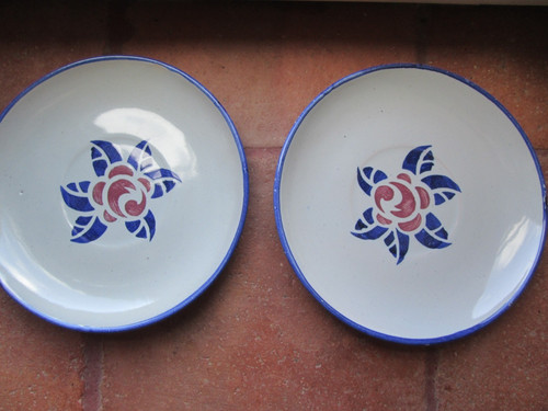 Anciennes grandes soucoupes - grandes,