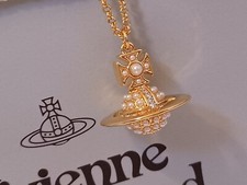 Vivienne Westwood- Collier en
