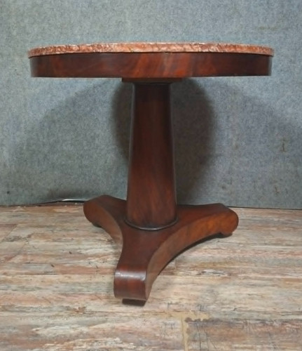 élégante table guéridon - Élégante,