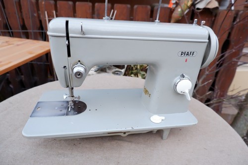 Pfaff machine coudre - a,