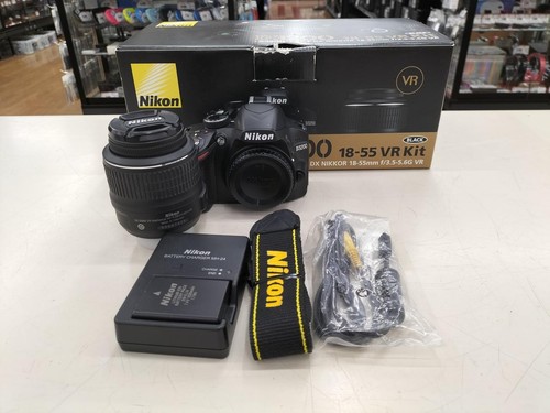 Nikon d3200 kit - r,
