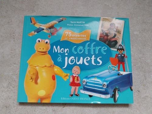 Livre broche neuf - livre, coffre