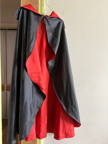 Cape vampire réversible - de,