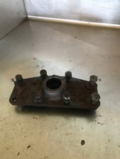 Kubota G1800 G1900 G2000 Rc54 54in Mower Middle Hub #76539-34110 PULLEY HOLDER