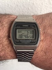 Vintage Casio Chronograph W-90 Module 195 Watch Orologio Montre Uhrren