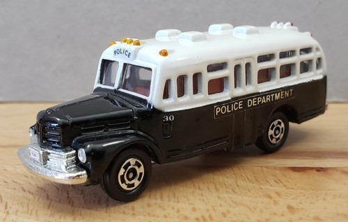 Tomy tomica isuzu bonnet - tomy,