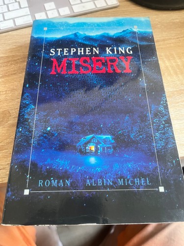 Livre grand format misery - format,