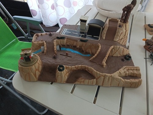 Base militaire micro - base,