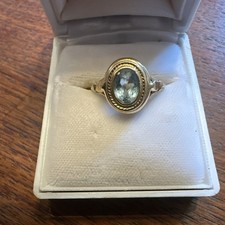 Belle Bague en Or Jaune 18 ct