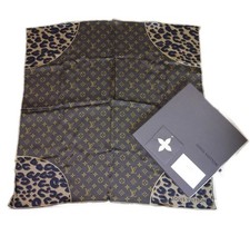 Authentique écharpe LOUIS