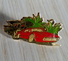 BEAU PIN'S VOITURE FERRARI 308