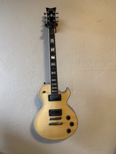 SCHECTER SOLO II CUSTOM with SKB Flight Case + HIPSHOT TUNERS