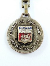 KEYRING - Augis - GARAGE du ROND-POINT - NANTES 1960s - VINTAGE coat of arms -