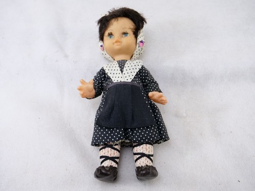 Ancienne poupée doll vinyl - en,