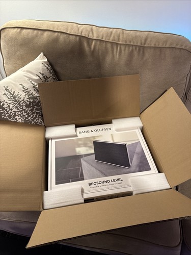 Bang olufsen beosound level - &,