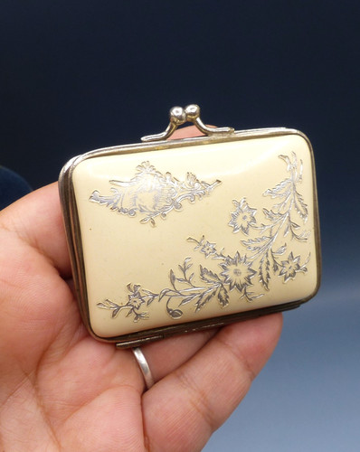 Ancien petit porte monnaie - ancien,