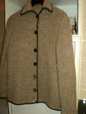 VESTE en LAINE TRICOTE MAIN