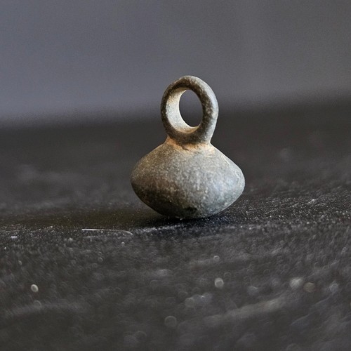 Très vieu bouton médiéval
