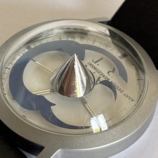 Rare montre ANACHRONIC à