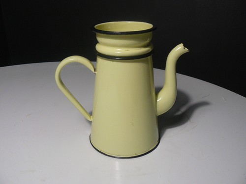 Cafetiere tole emaillee - en,