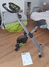 Vélo d'appartement Striale (parfait état, avec notice, pliable)