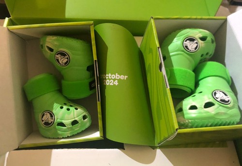 Bark crocs dog limited - crocs,