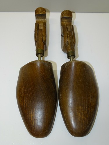 Formes chaussures bois - à,
