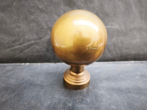 Boule escalier ancienne - , laiton