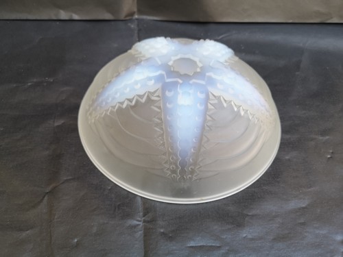 Coupe verre opalescent décor
