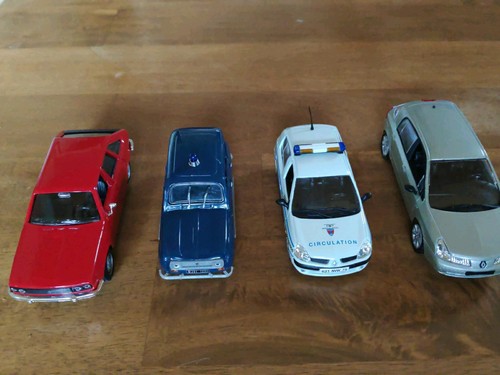 Lot renault r30 - renault, r4