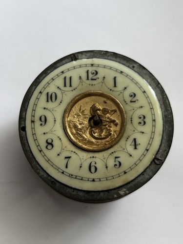 Ancien mécanisme petite - ancien,