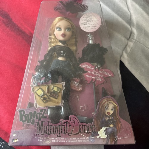 Poupée bratz midnight - poupée,