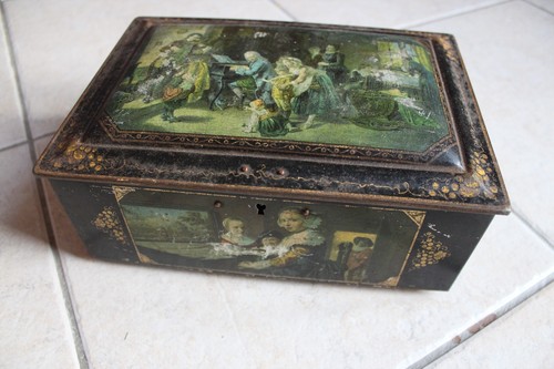 Ancienne boite métallique - boite,