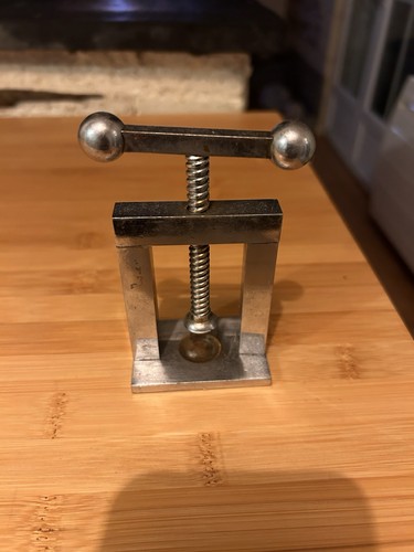 Jacques adnet casse noisette - jacques,